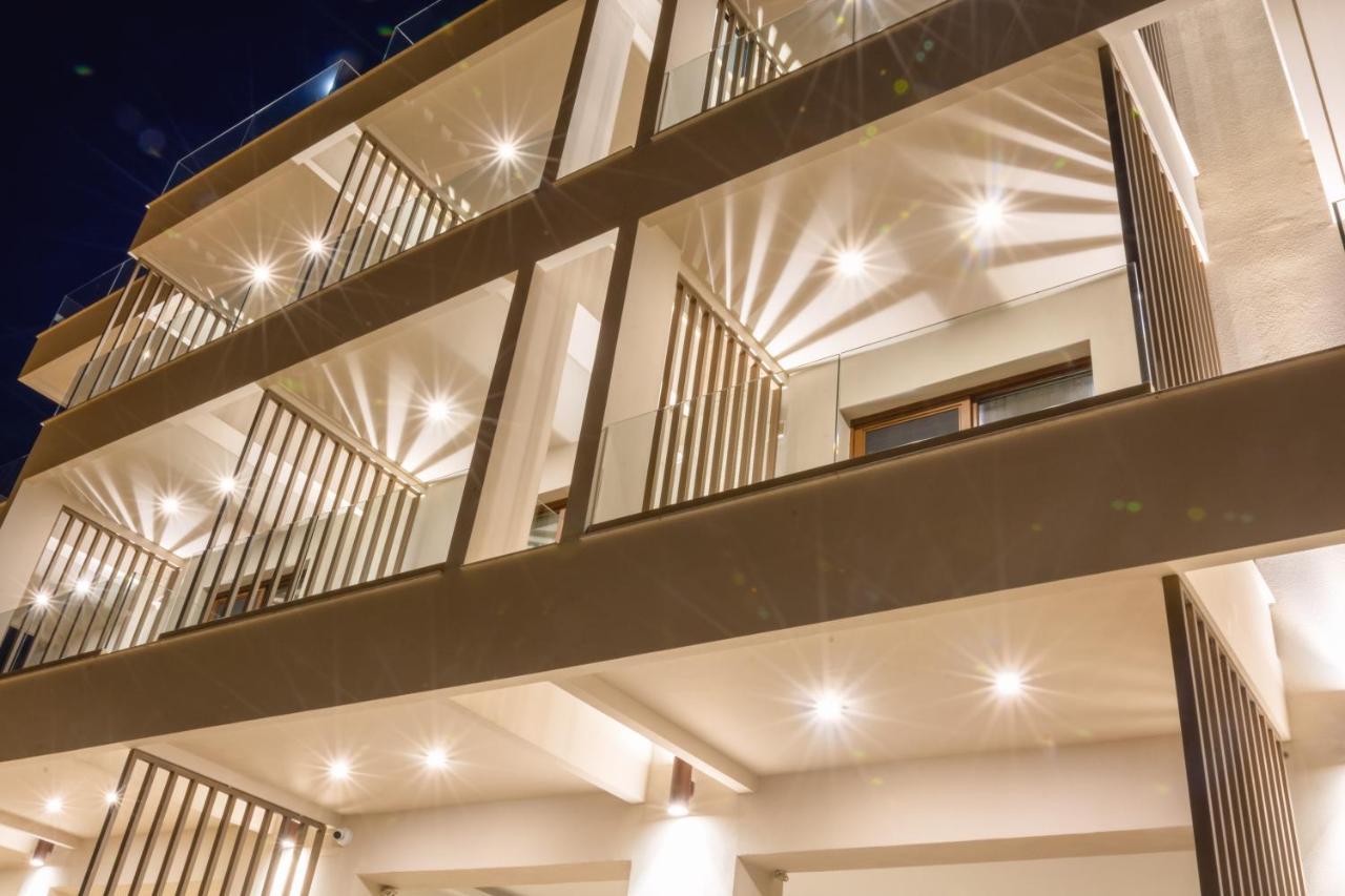 Aparthotel Pantheon Sea View Neoi Poroi Exterior foto