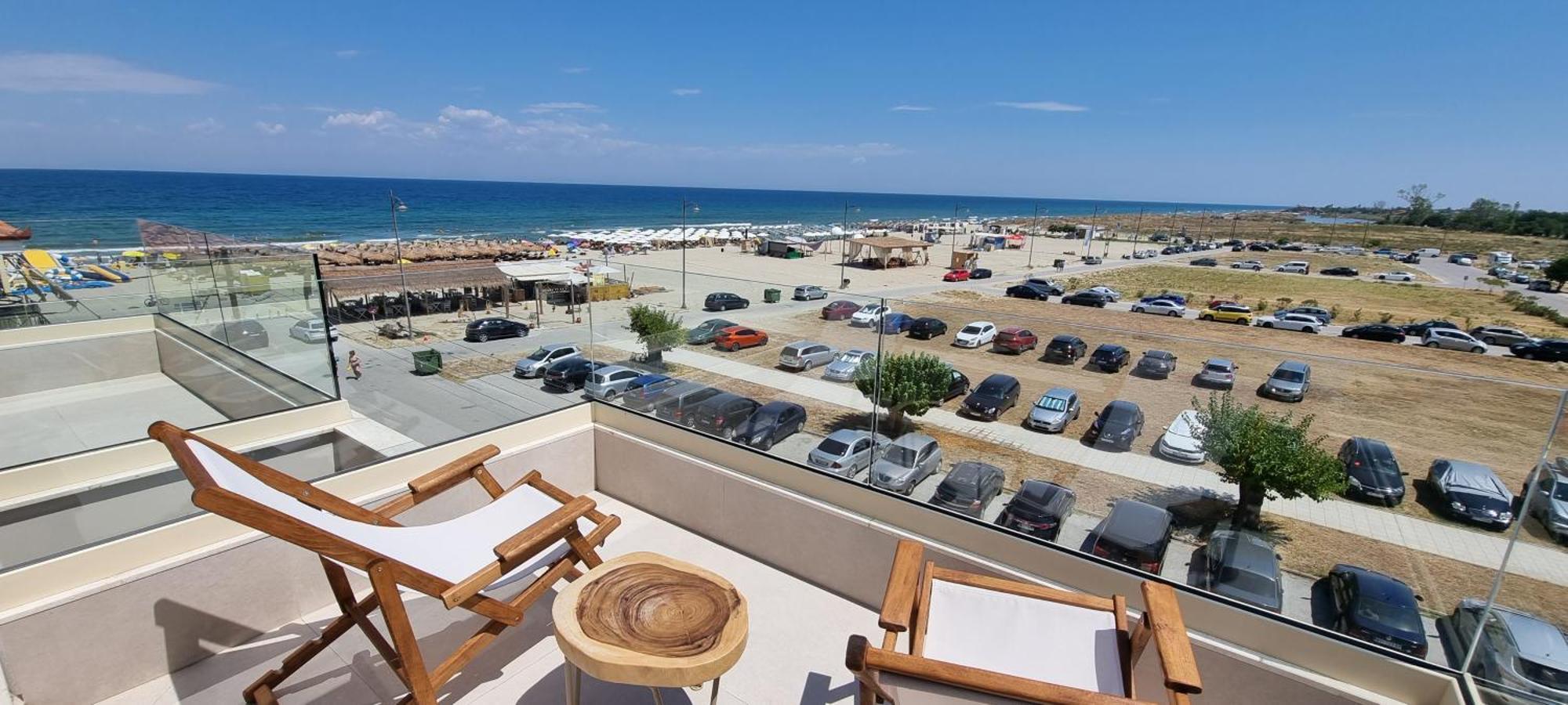 Aparthotel Pantheon Sea View Neoi Poroi Habitación foto