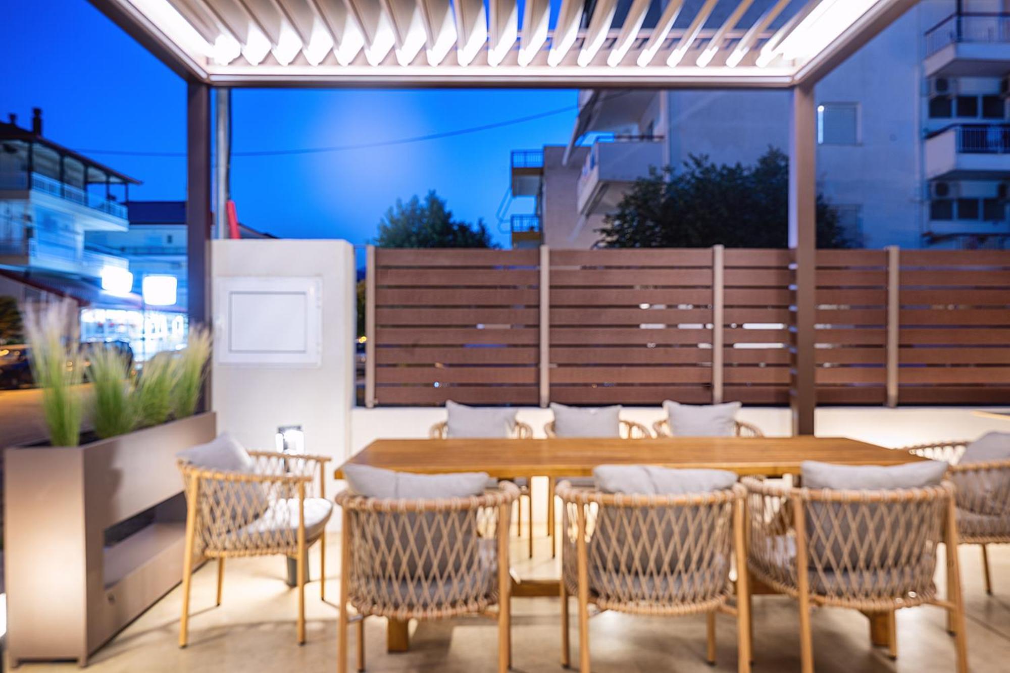 Aparthotel Pantheon Sea View Neoi Poroi Exterior foto